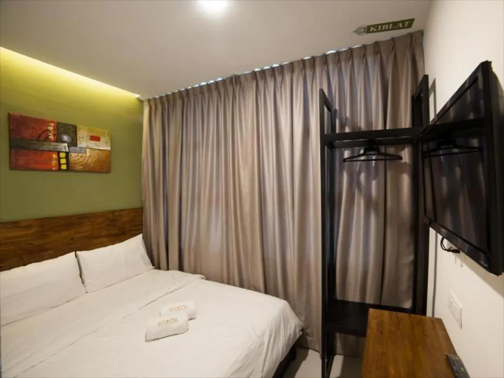 Econtel Queensbay Sungai Dua Bukit Hotel