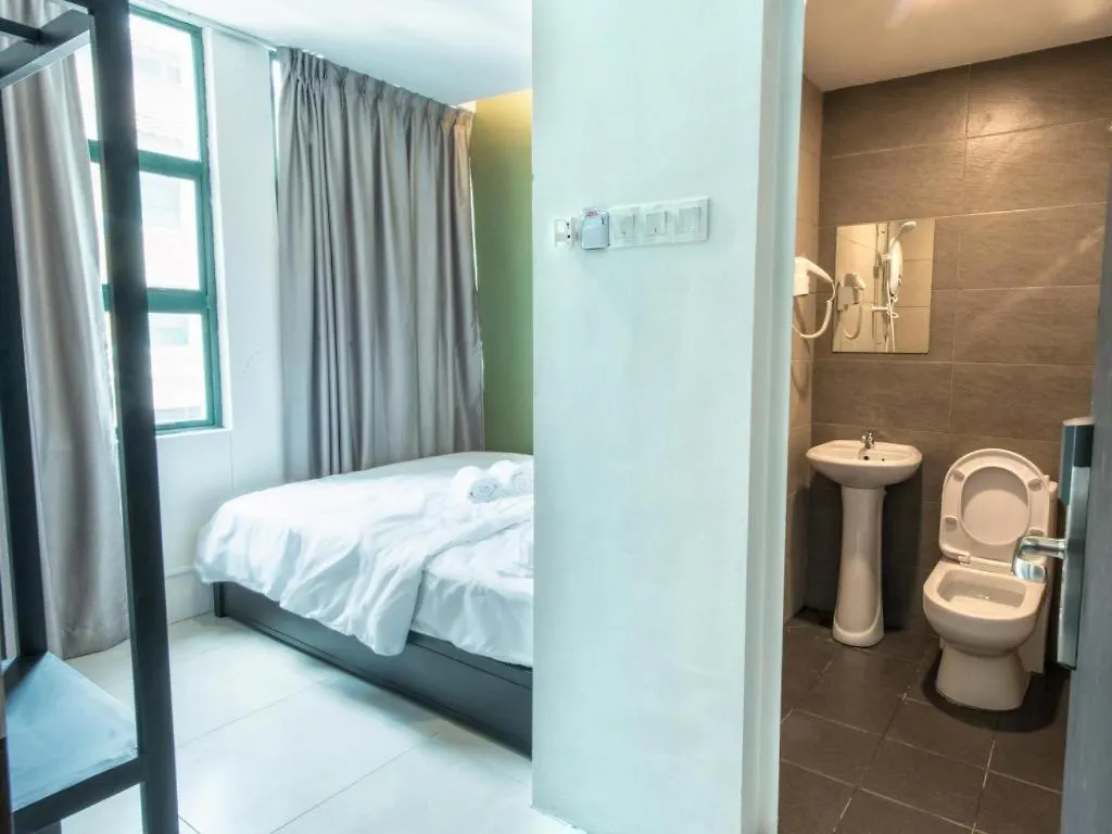 Econtel Queensbay Sungai Dua Bukit